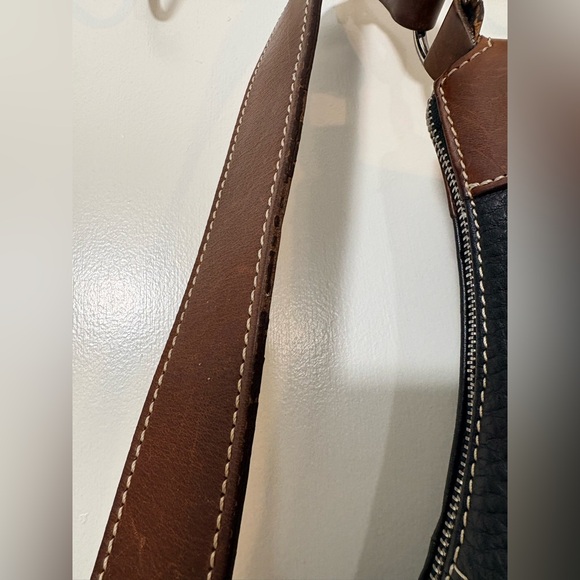 Vintage Dooney & Bourke AWL Shoulder Bag - Picture 10 of 13